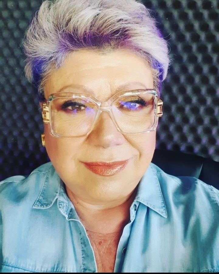 paty maldonaoo